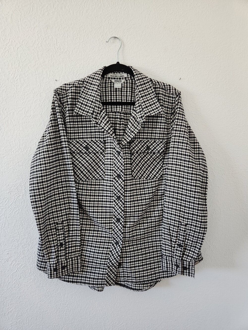 Duluth Trading Co Black & White Folklore Flannel Shirt